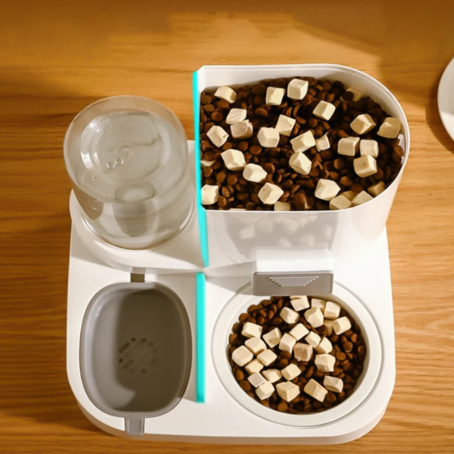 9Lives' Pet Feeder